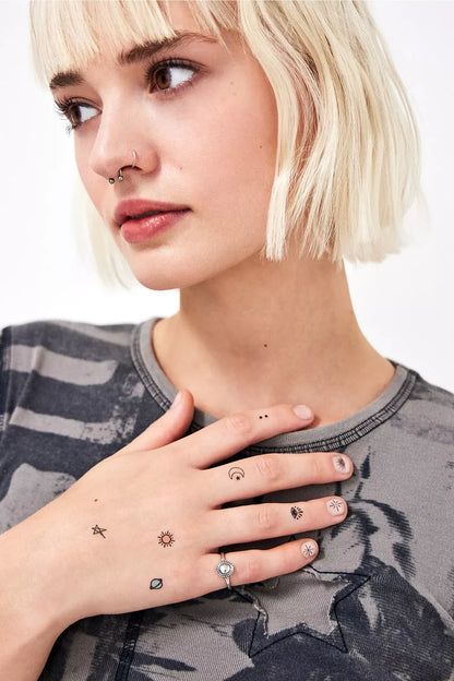 Stellar Nail Art Húðflúr