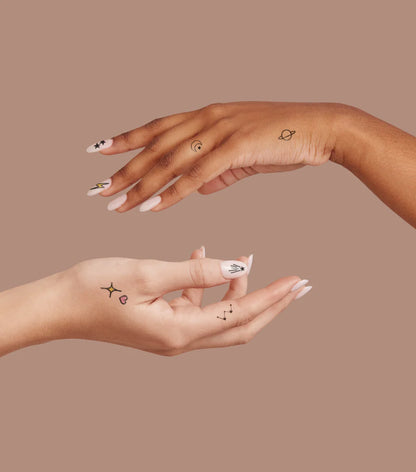 Stellar Nail Art Húðflúr