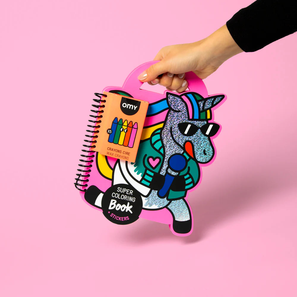 Lily Límmiða- og Litabók